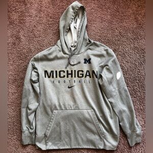 Nike Men’s Large Michigan Football Sweatshirt